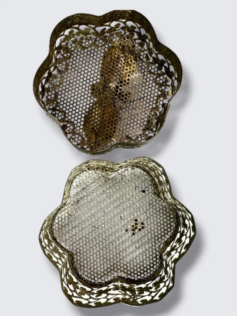 Vintage Handcrafted Silver-Tone Flower Trinket Box With Filigree Design And Enam